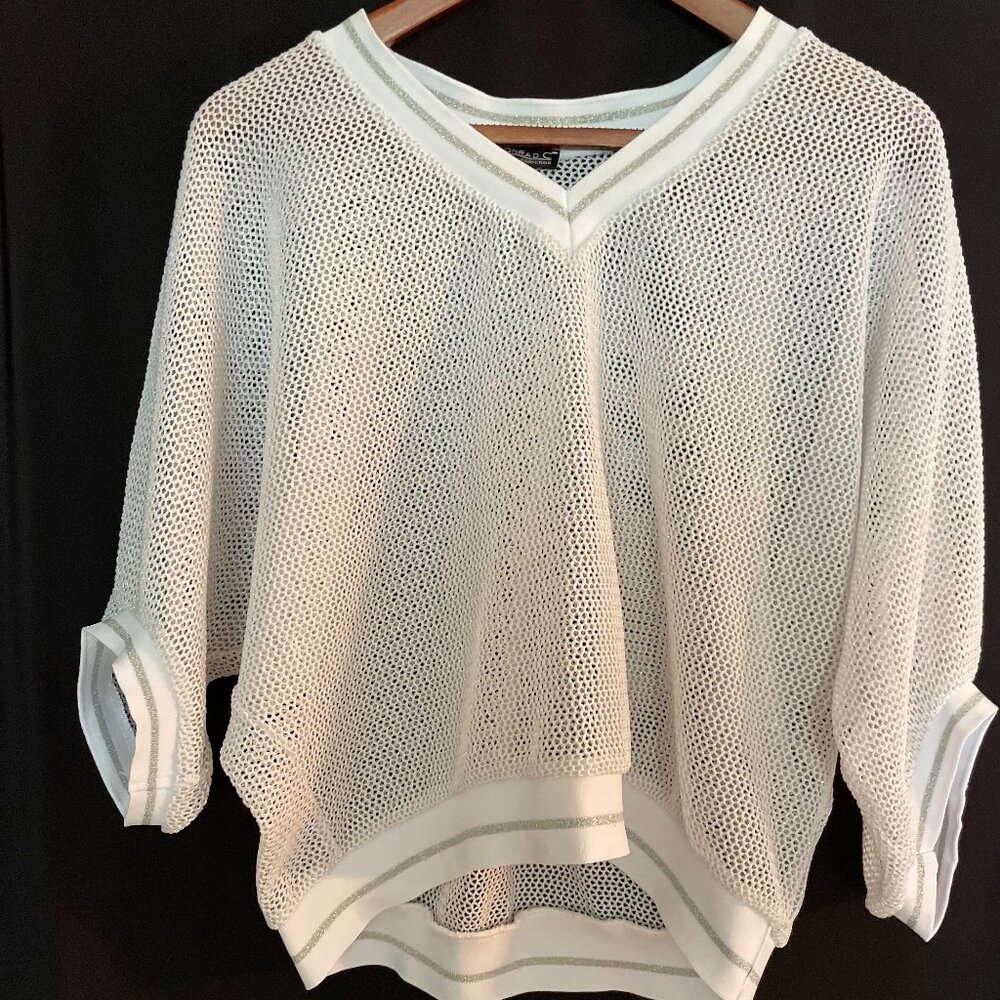 Conrad C. Baggy Sexy lightweight Sweater: Size M